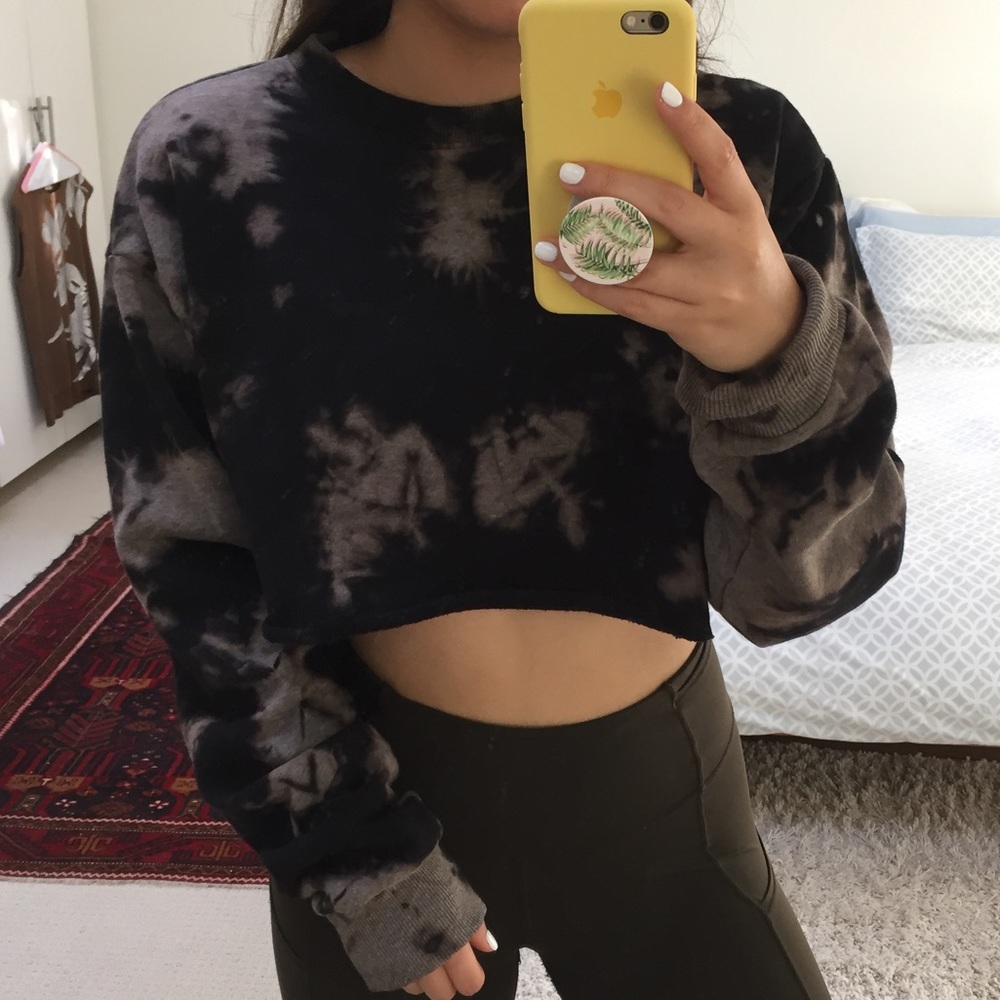 Cropped tie dye sweater